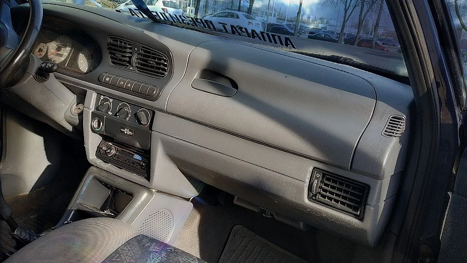 Skoda Felicia синя, не блакитна, синя