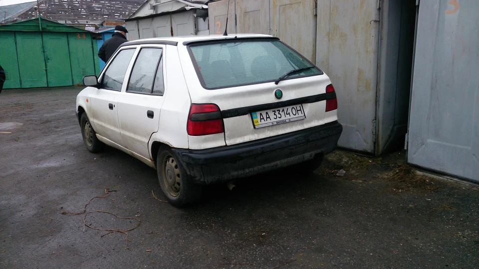 Skoda Felicia White Panda 4