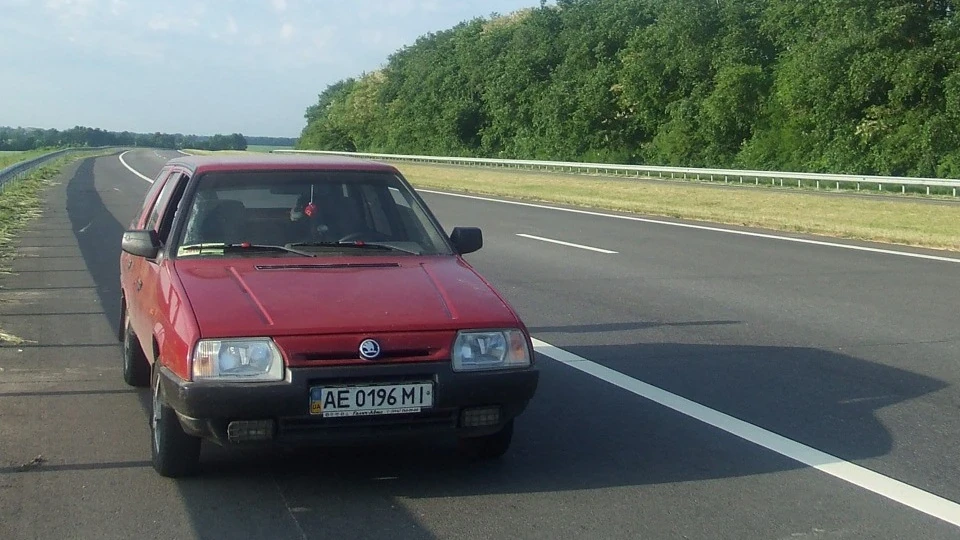 Skoda Forman Червона СтрЕЛ@ 2