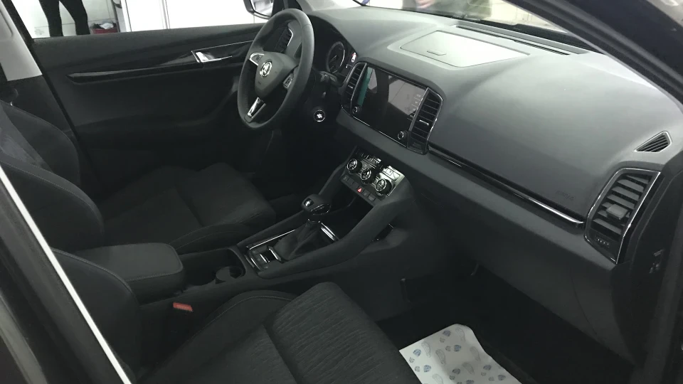 Skoda Karoq 1.5ška 3