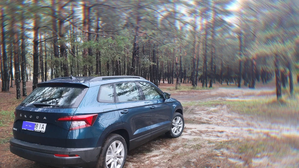 Skoda Karoq Lava blue 1,4 T 8AT