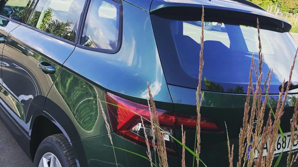 Skoda Karoq Style, Emerald green