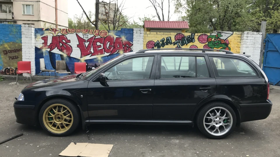 Skoda Octavia Combi RS 2
