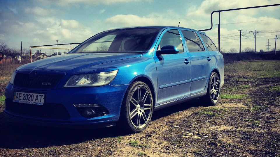 Skoda Octavia Combi RS 4