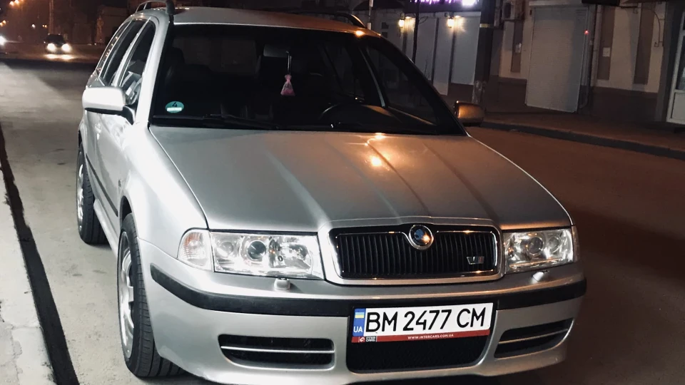 Skoda Octavia Combi RS 2