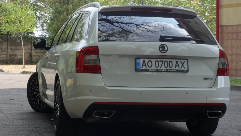 Skoda Octavia Combi RS 2.0 TDI DSG 5