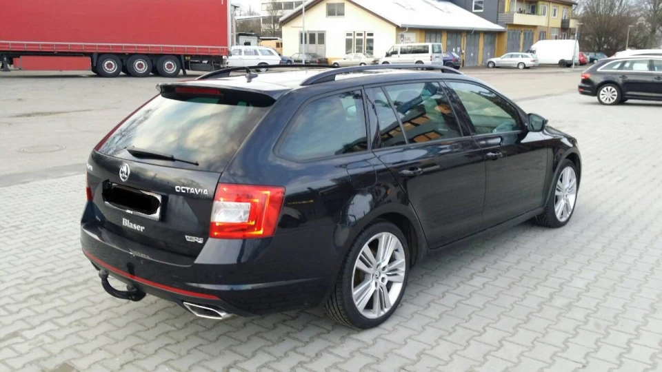 Skoda Octavia Combi RS 2.0TDI 2