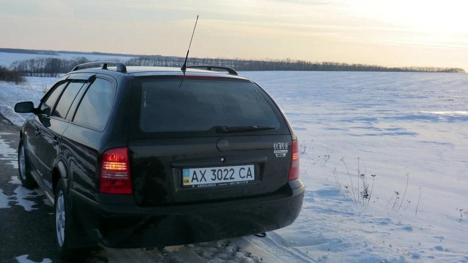 Skoda Octavia Combi RS 4х4 Turbo 4