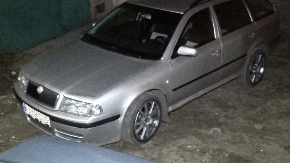 Skoda Octavia Combi RS NoTurboNoParty 2
