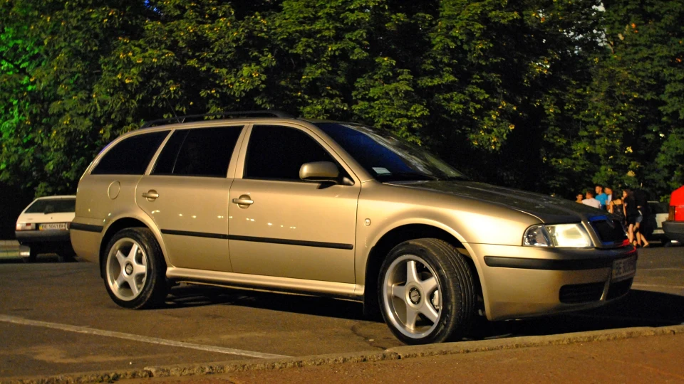 Skoda Octavia Combi 4