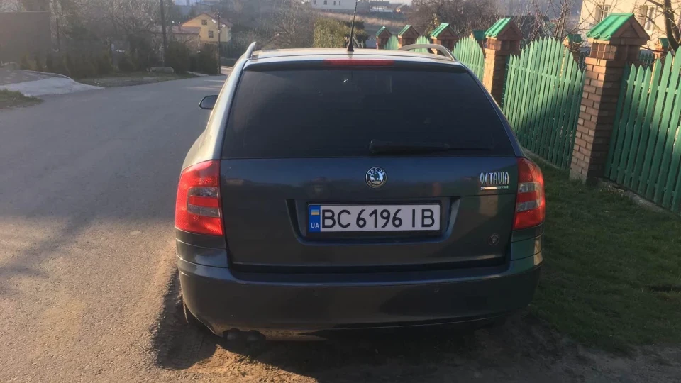 Skoda Octavia Combi 3