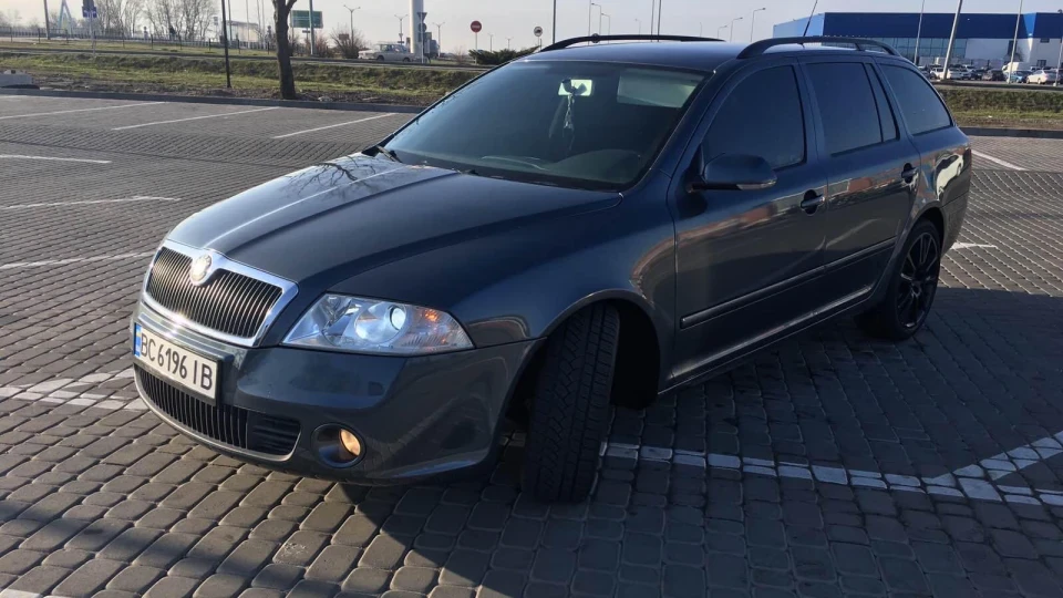Skoda Octavia Combi 5