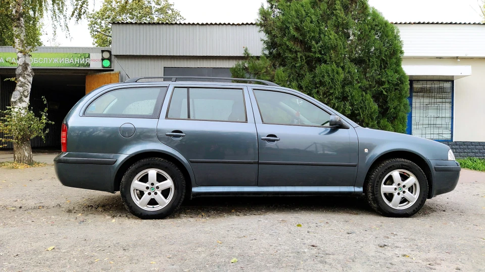 Skoda Octavia Combi 3