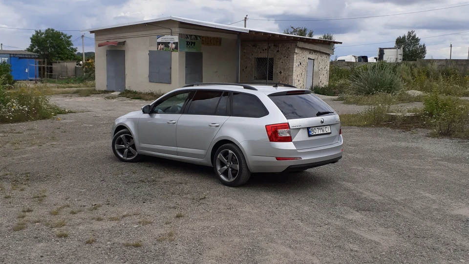Skoda Octavia Combi 3
