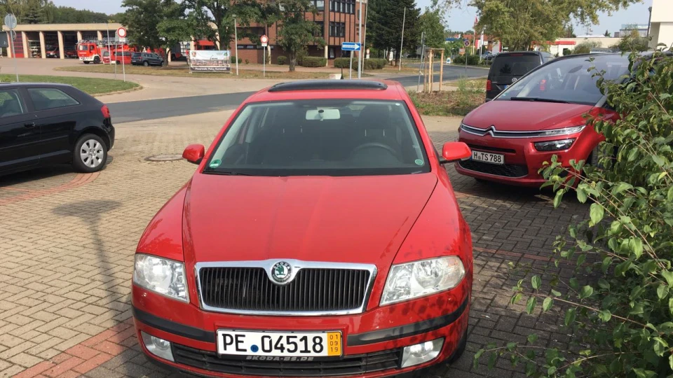 Skoda Octavia Combi 2