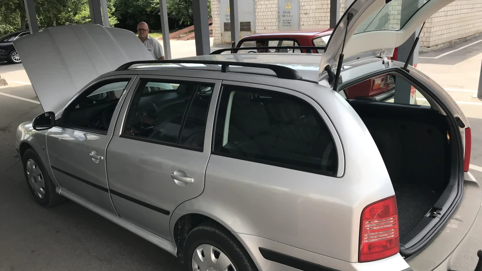 Skoda Octavia Combi 2