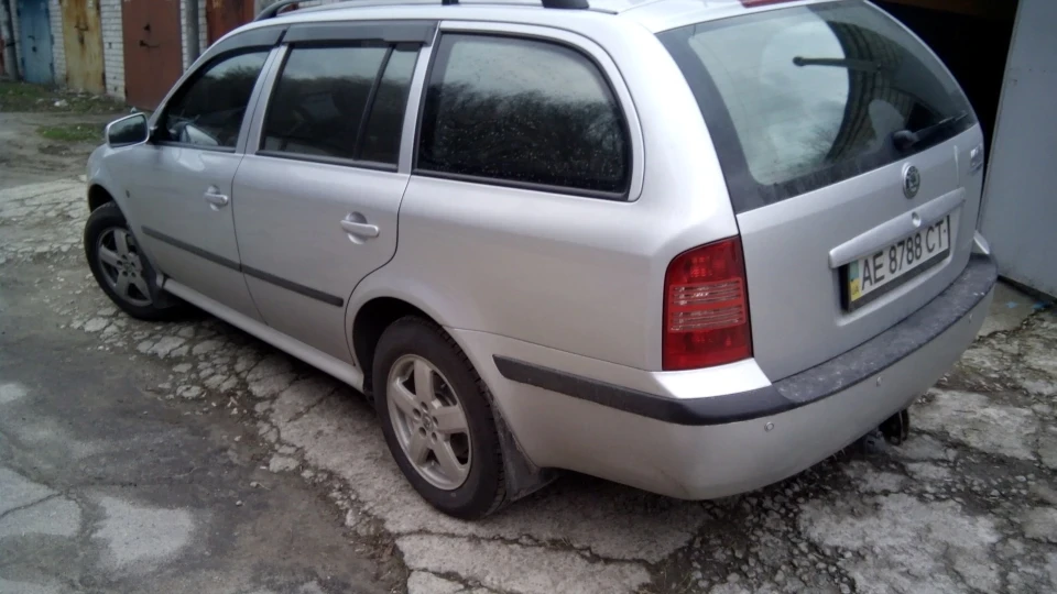 Skoda Octavia Combi 3
