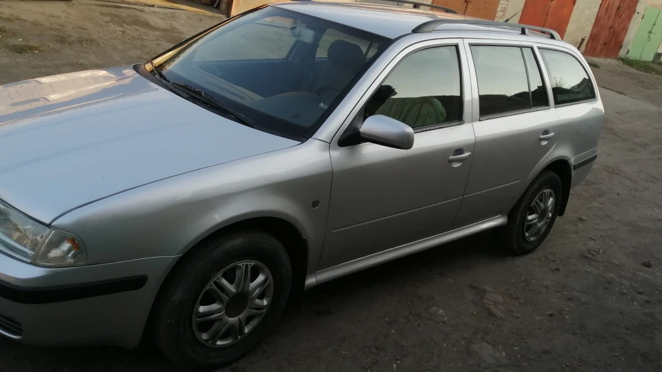 Skoda Octavia Combi 5