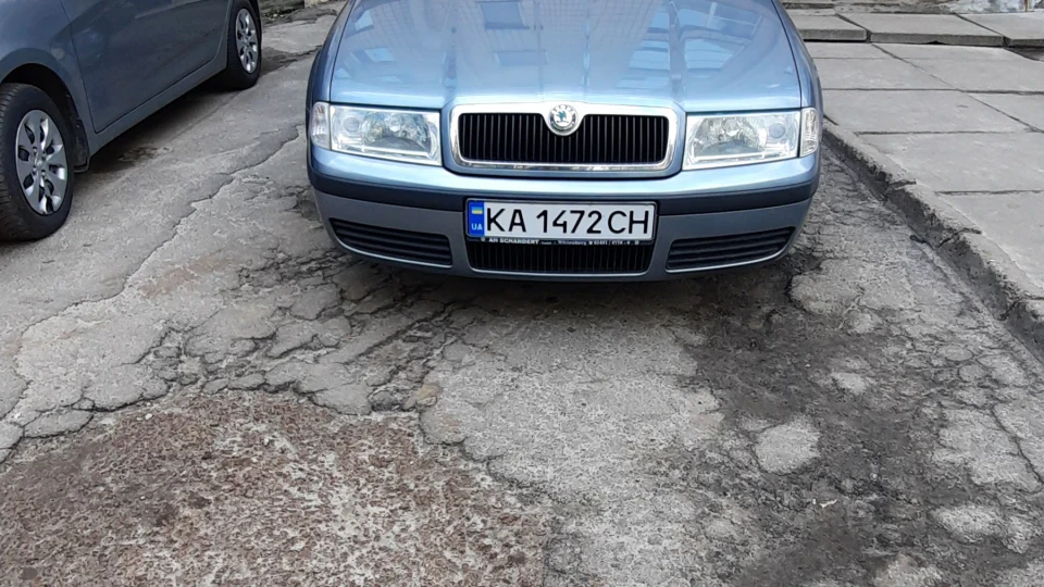 Skoda Octavia Combi 2