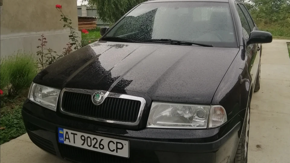 Skoda Octavia Combi 2