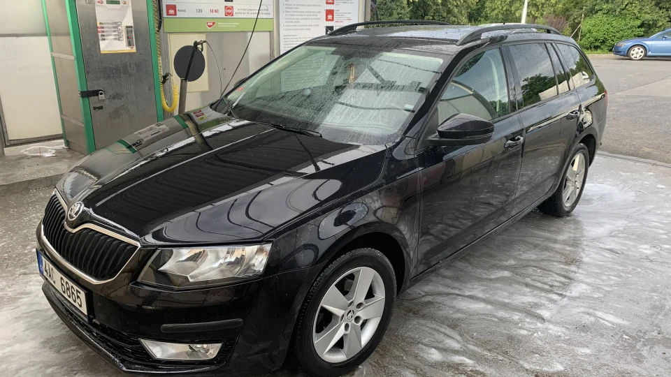 Skoda Octavia Combi 1,6 77kw+ chip 103kw 2