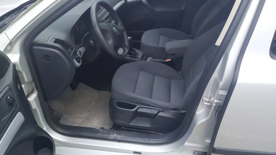 Skoda Octavia Combi 1,6 FSI 4