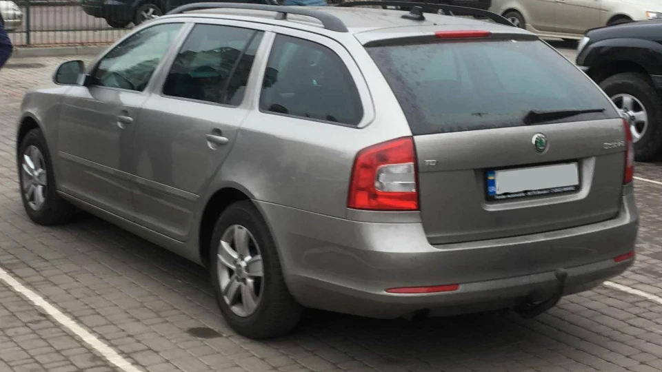 Skoda Octavia Combi 1.6 л/77 кВт TDI CR