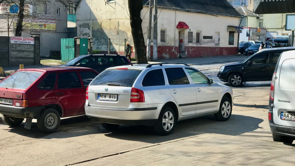 Skoda Octavia Combi 1.6 MPI AT 2