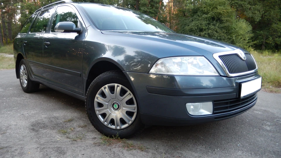 Skoda Octavia Combi 1,6 MPI MT 4