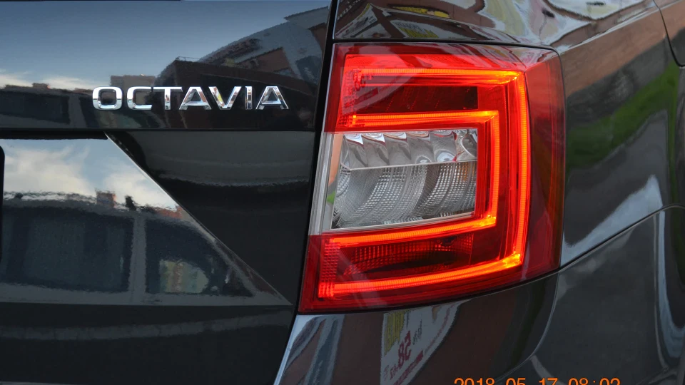 Skoda Octavia Combi 1.6 TDI ELEGANCE 5