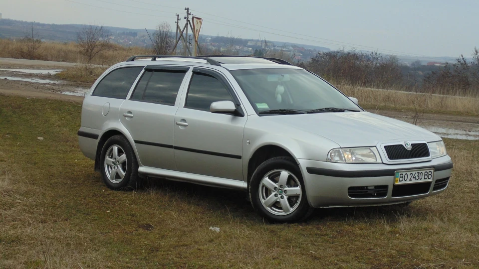 Skoda Octavia Combi 1.8 T Combi 5