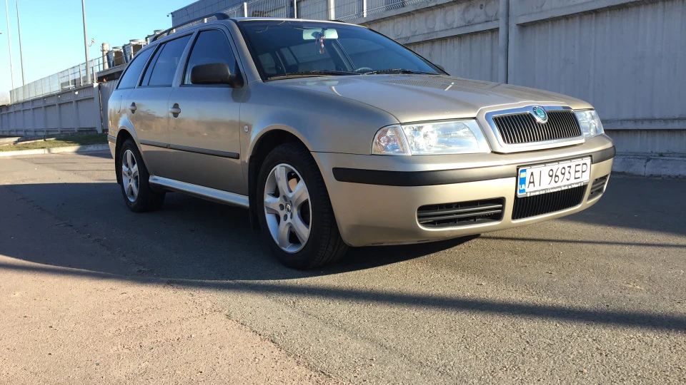Skoda Octavia Combi 1.8 turbo 20v 2