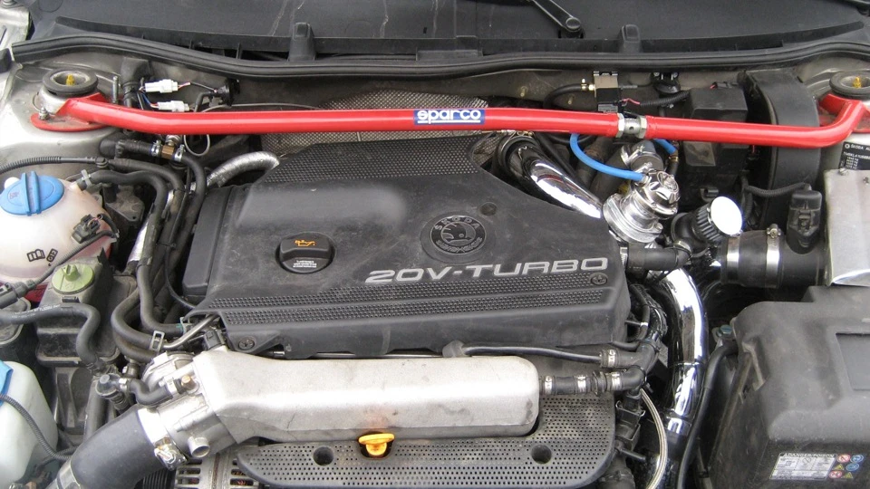 Skoda Octavia Combi 1.8 Turbo 4x4 5