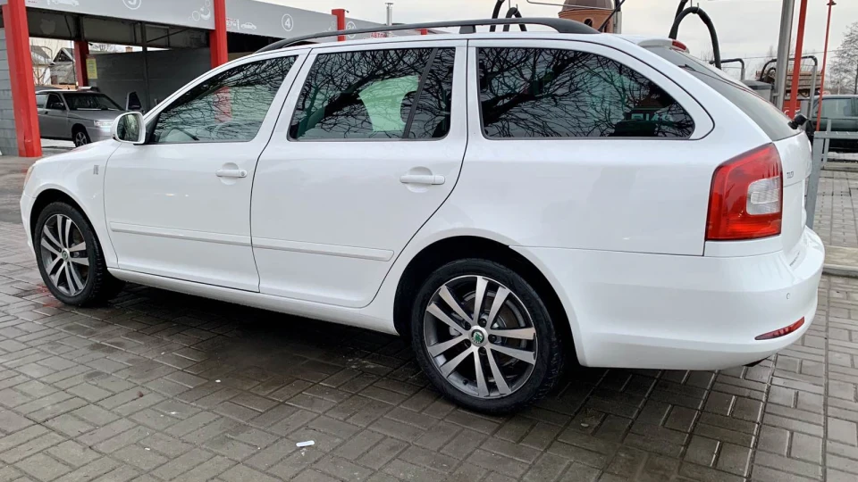 Skoda Octavia Combi 2.0 TDI 2