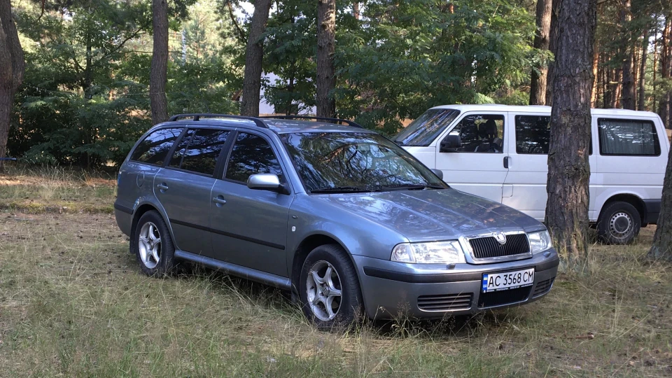 Skoda Octavia Combi “AMBIENTE” 1.6 BFQ