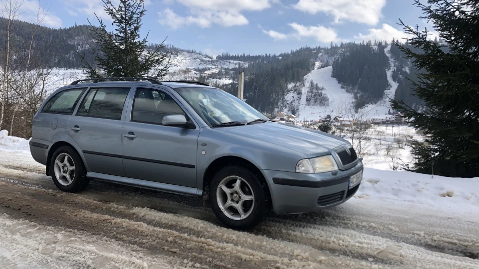 Skoda Octavia Combi “AMBIENTE” 1.6 BFQ 2