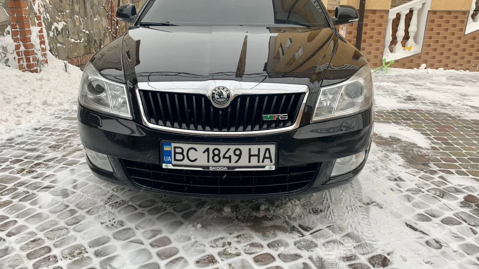 Skoda Octavia Combi AVANT DSG7 3