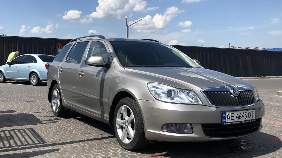 Skoda Octavia Combi Cappuccino 4