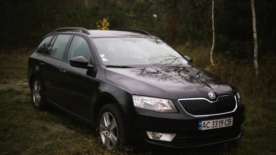 Skoda Octavia Combi Чорний VAGон