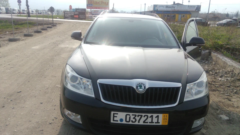 Skoda Octavia Combi Чорна бестія 2