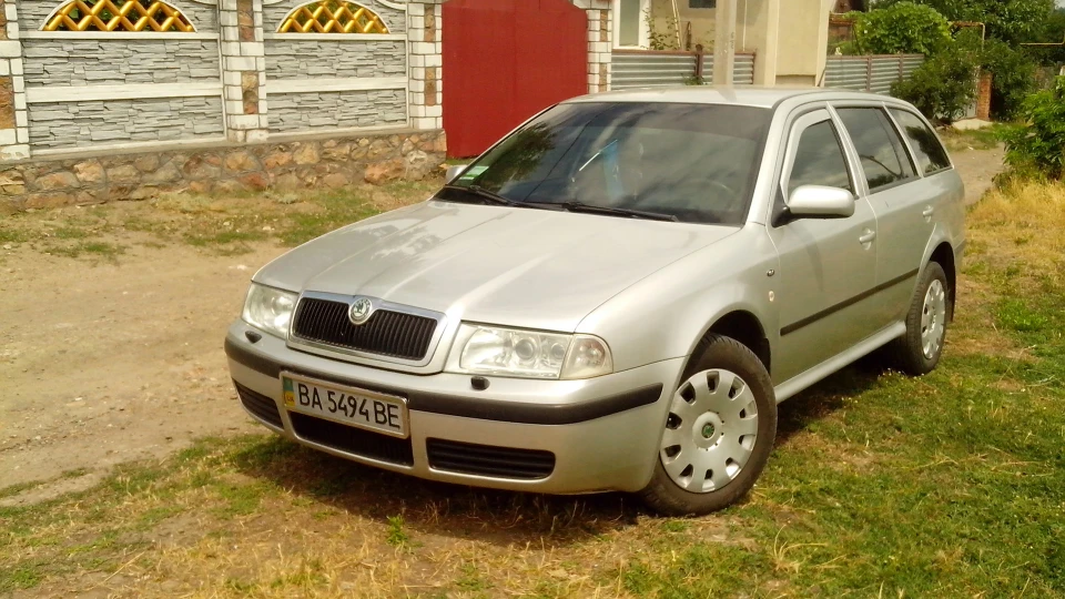 Skoda Octavia Combi Elegance 2.0 Individuals 3