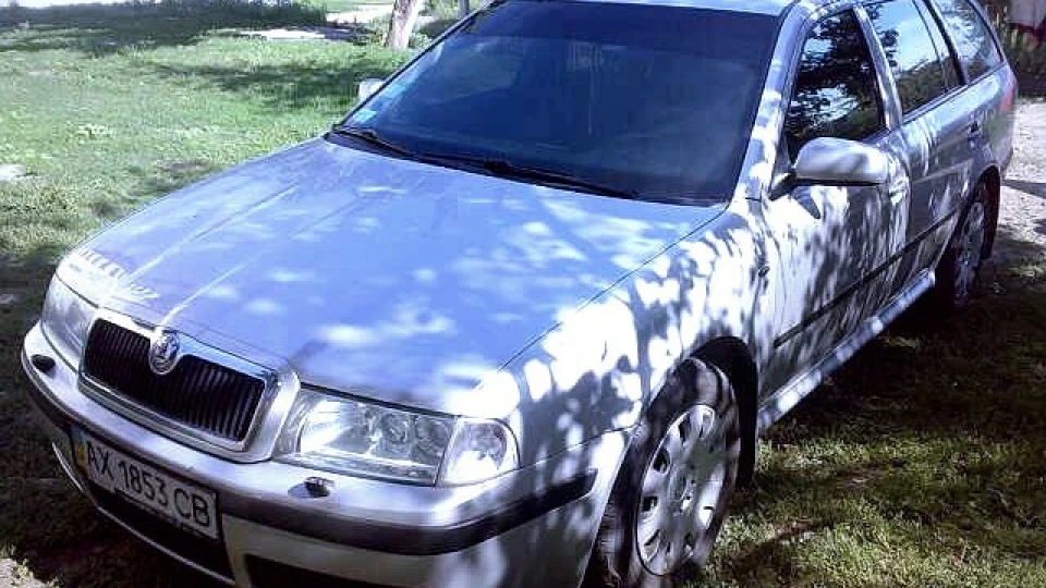 Skoda Octavia Combi Elegance 2.0 Individuals 4