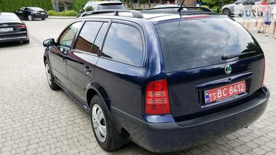 Skoda Octavia Combi Elegance 2002 AUM 5