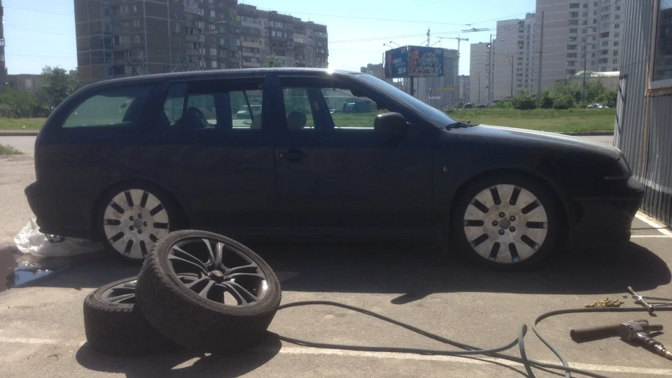Skoda Octavia Combi це, ТУРБО, дитинко