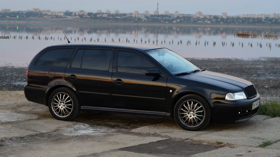 Skoda Octavia Combi La Vecchia Signora 4
