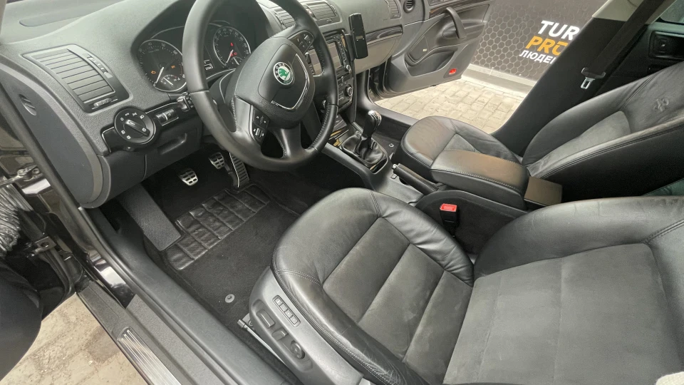 Skoda Octavia Combi Laurin&Klement 4