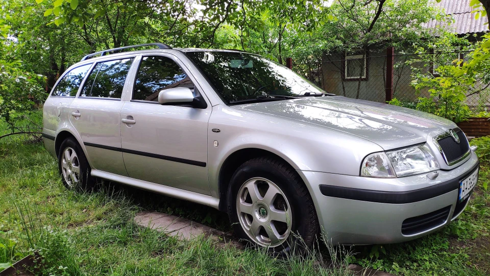 Skoda Octavia Combi L&K AT 4