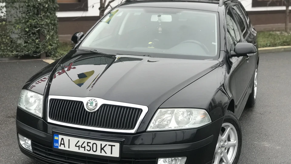 Skoda Octavia Combi MK2 3