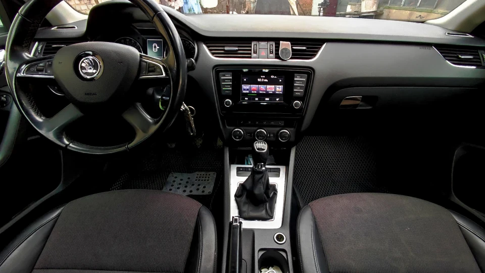 Skoda Octavia Combi Окташа 4