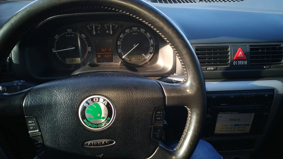 Skoda Octavia Combi Сірий Фенікс 4